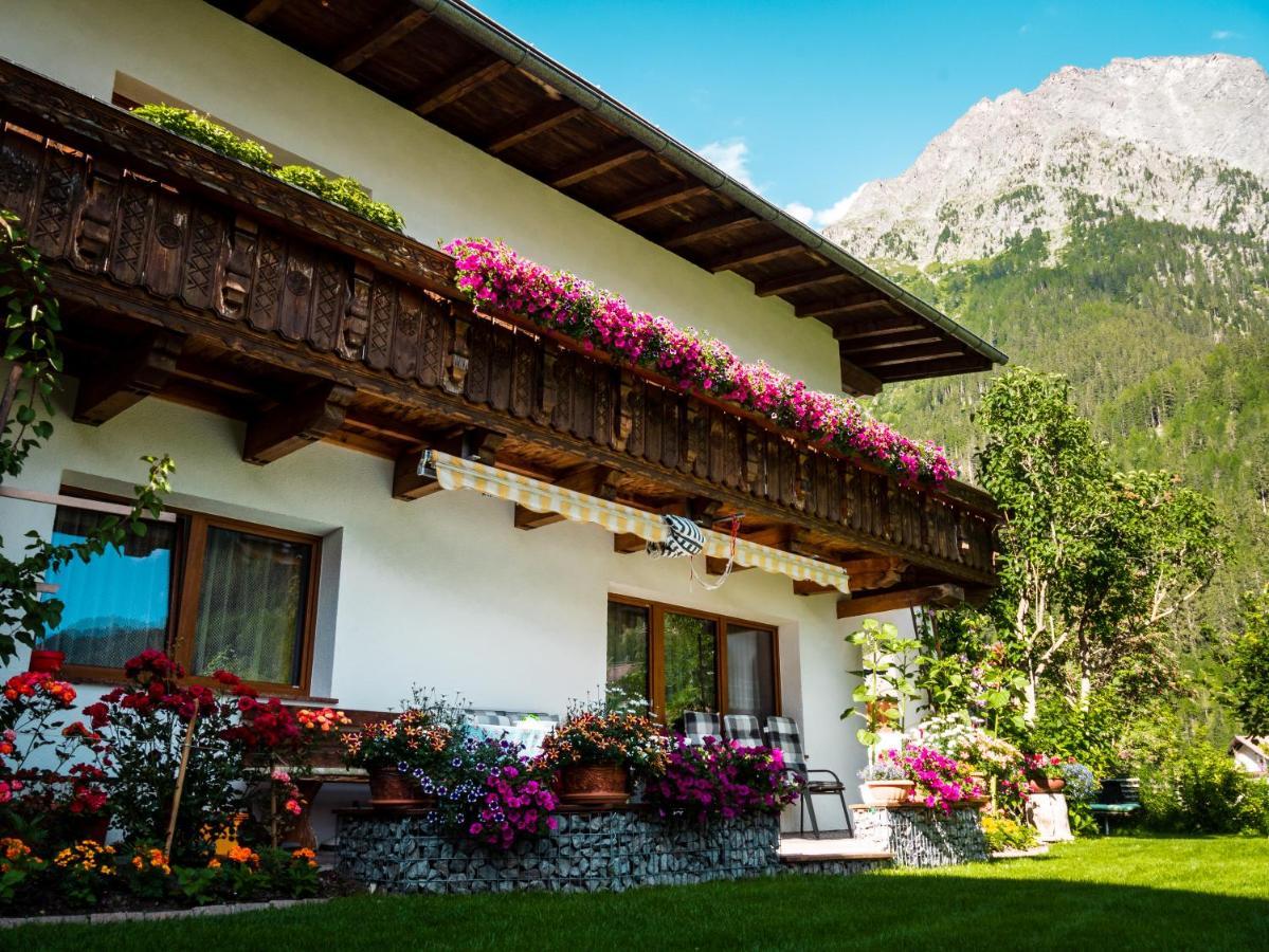 Haus Huter Apartment Kaunertal Exterior photo