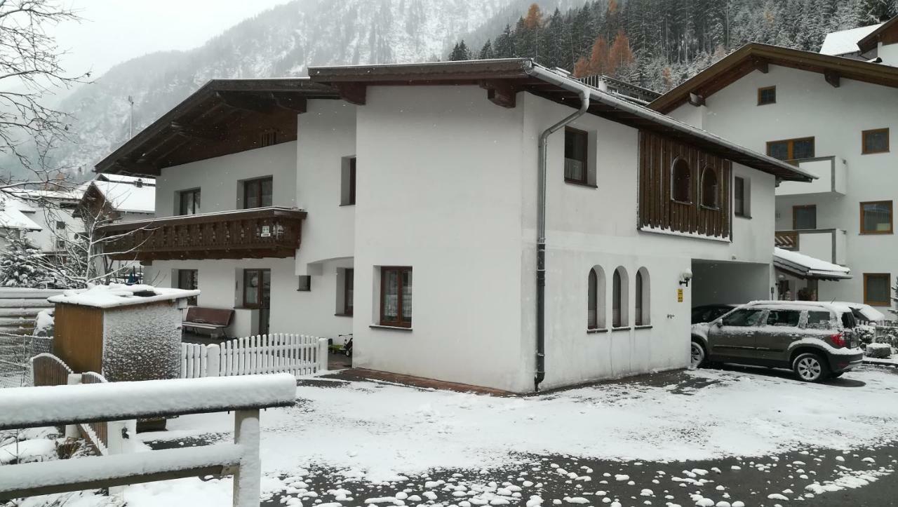 Haus Huter Apartment Kaunertal Exterior photo