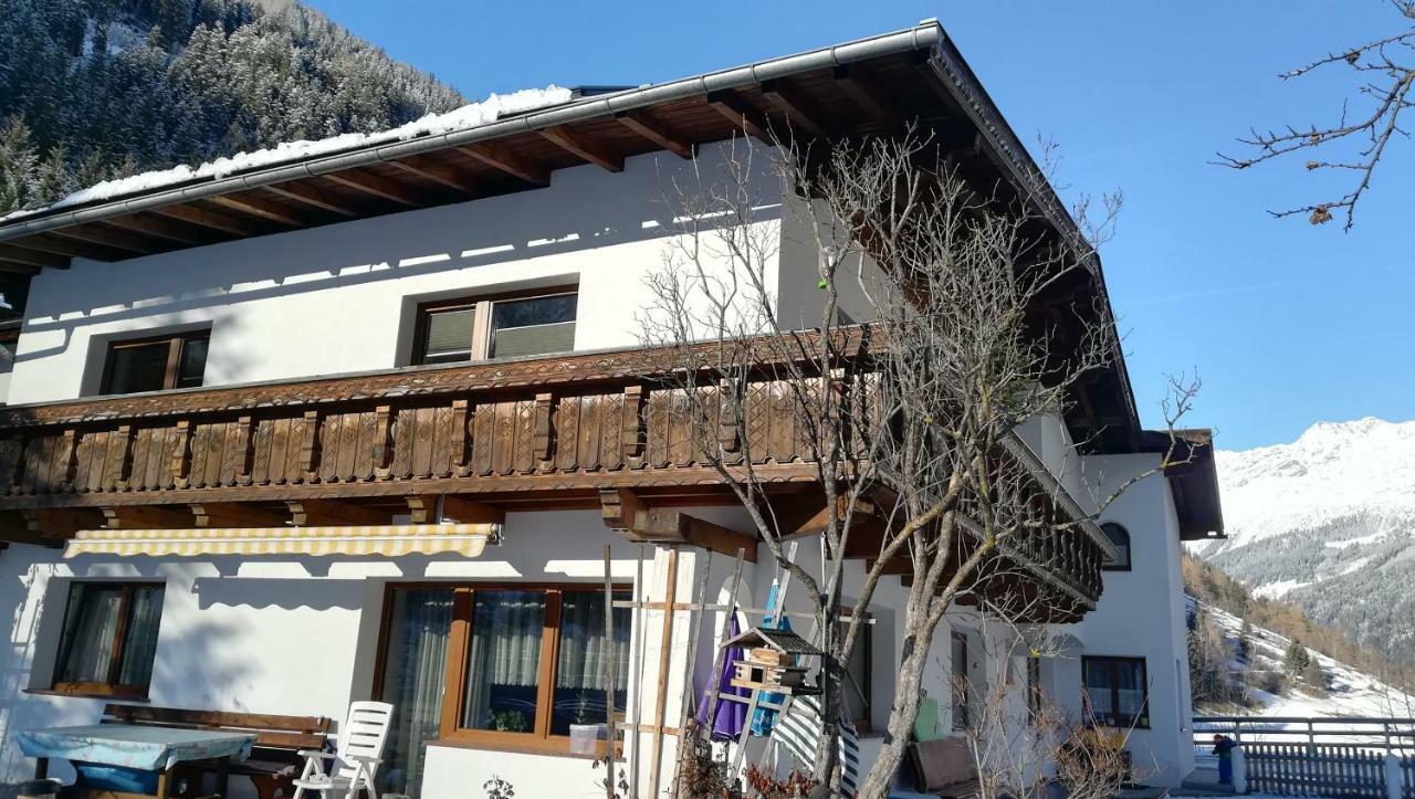 Haus Huter Apartment Kaunertal Exterior photo